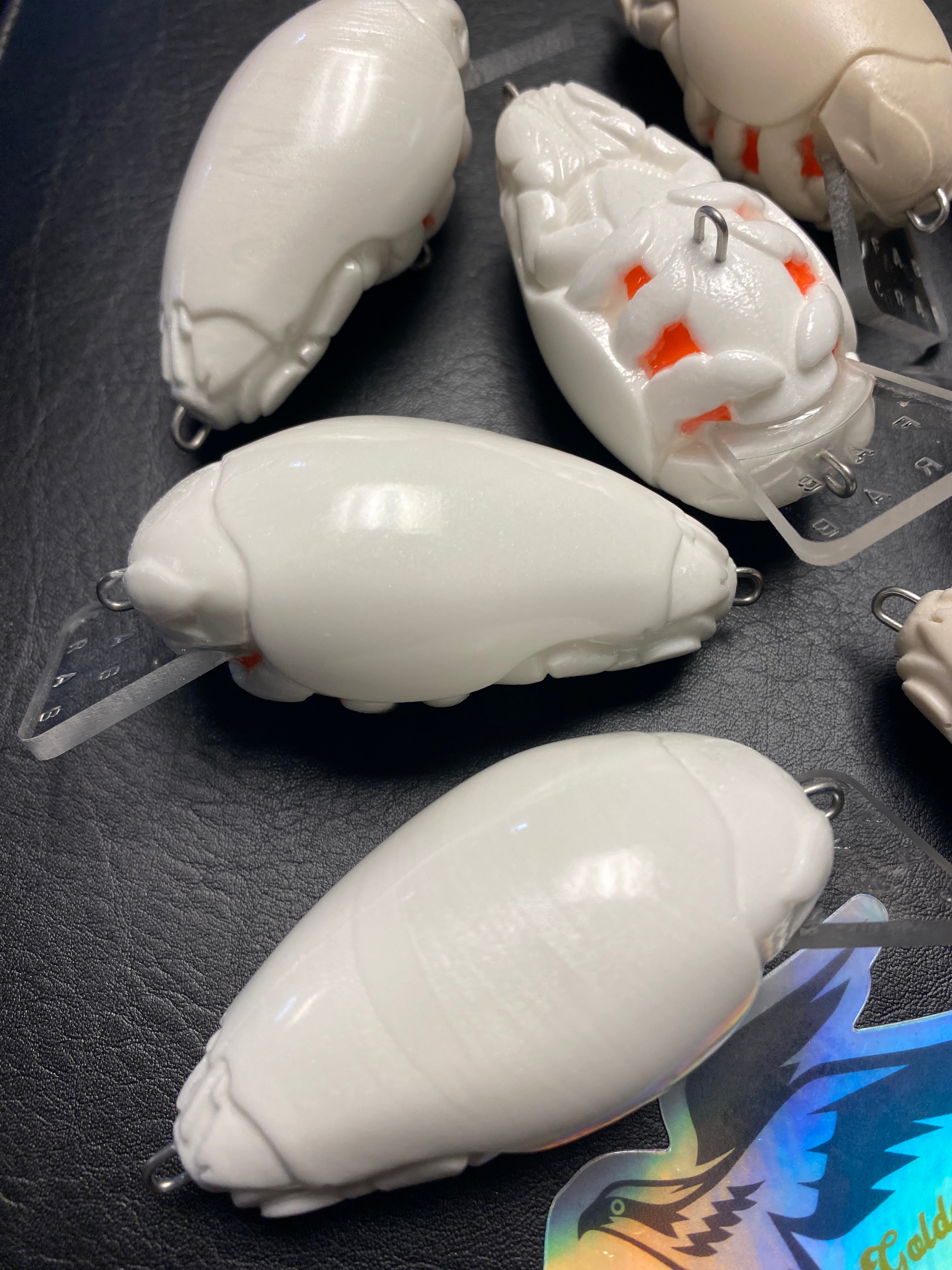 GTF Official Mole Crab in “White Pearl”